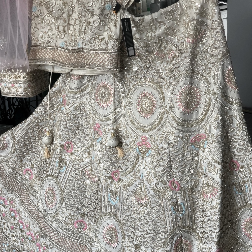 Brand New Ivory Bridal Lehenga - Picture 1 of 9